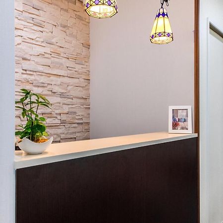 มิสเตอร์คินโจะ คัลเลอร์ คูนินดา Aparthotel นาฮะ ภายนอก รูปภาพ